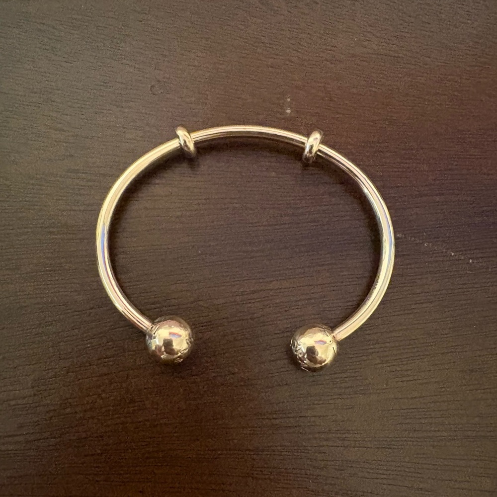 Rose gold Pandora open bangle
